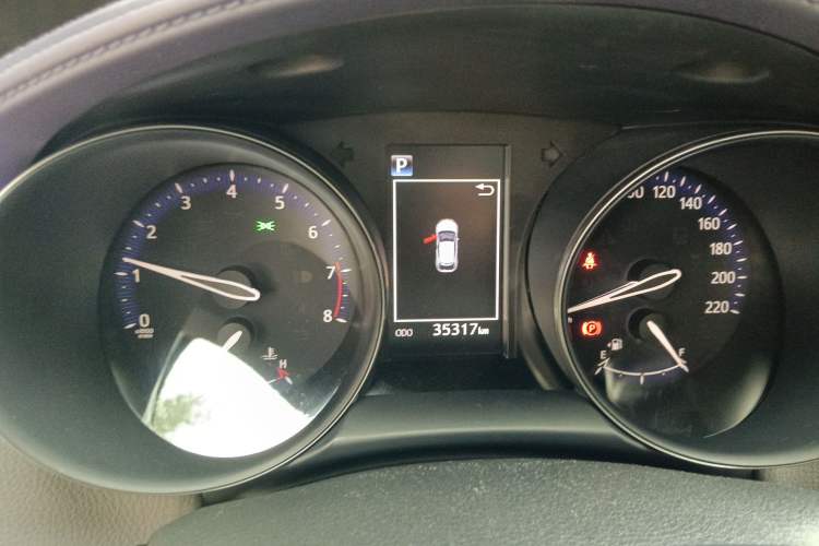 Used Toyota C-HR 2018 2.0L Leading Edition China VI
