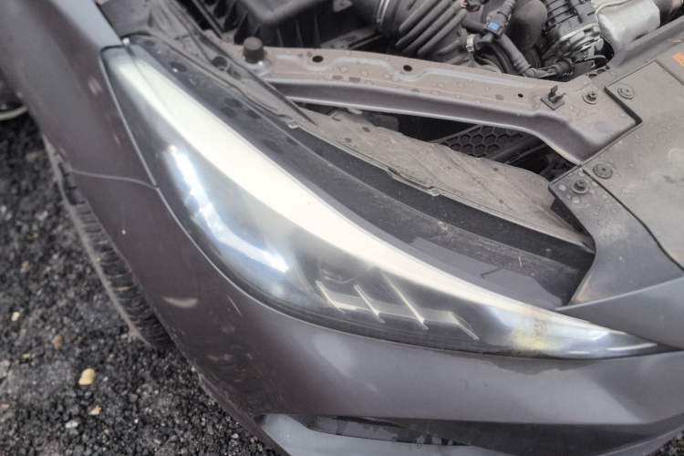 Used MG 5 2021 Revised 300TGI DCT Elegant Luxury Flagship Edition
