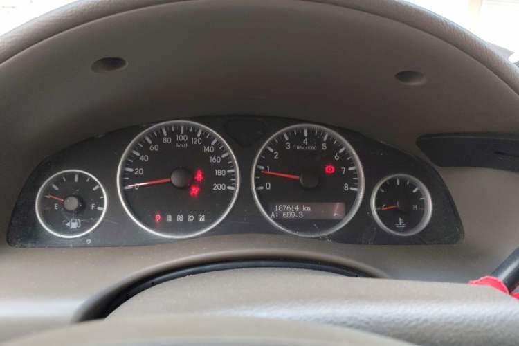 Used Buick GL8 2011 2.4L CT Comfort Edition
