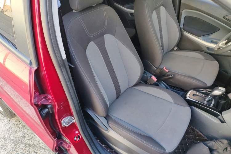 Used Ford EcoSport 2013 1.5L Automatic Fashion Model
