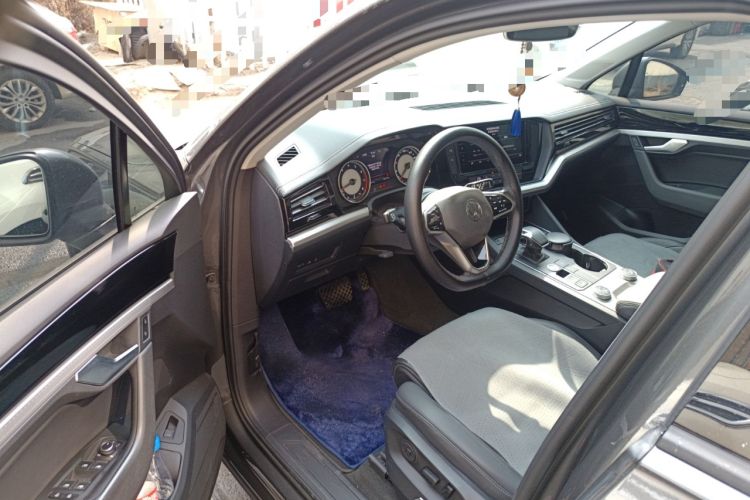 Used Volkswagen Touareg 2022 2.0 TSI Flagship Special Edition Driver Seat