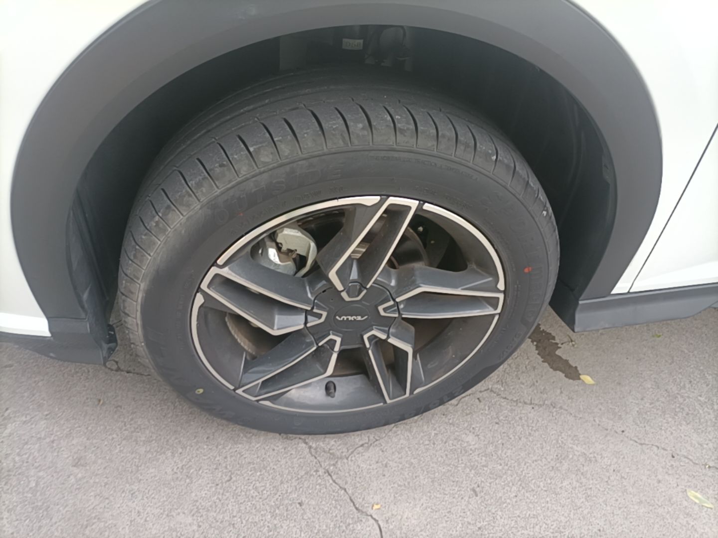 Dongfeng Aeolus Yixuan GS 2024 Mach Edition 1.5L Automatic Starry Version — снимка 10