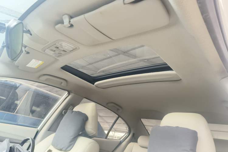 Used Honda City Classic 2012 1.5L Automatic Elite Edition Headliner