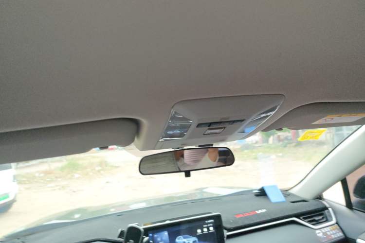 Used Toyota Wildlander 2023 2.0L CVT Two-Wheel Drive Leading Edition