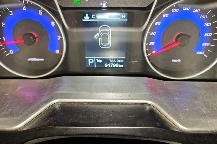 Used Geely Auto Emgrand 2016 Sedan 1.3T CVT Upward Edition