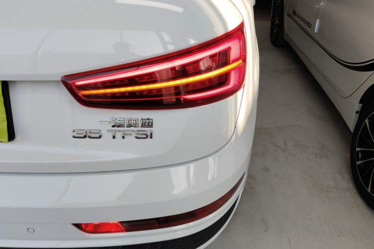 Used Audi Q3 2018 35 TFSI Fashion Edition Collector's Model
