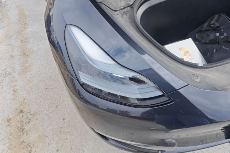 Used Tesla Model Y 2024 Long-Range All-Wheel-Drive Version Right Front Headlight