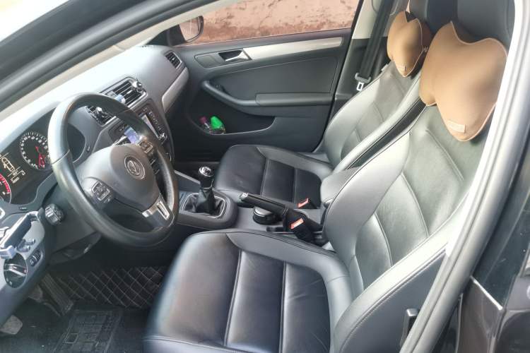Used Volkswagen Sagitar 2014 Revised Version 1.4TSI Manual Luxury Edition