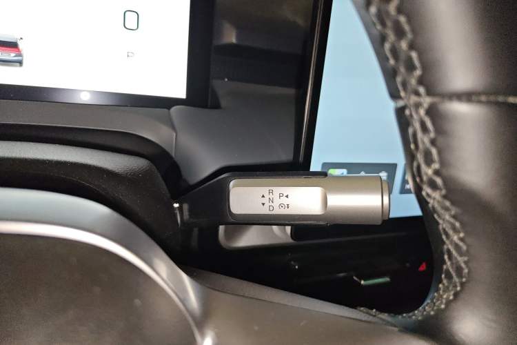 Used AION Y 2024 Younger