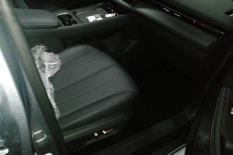 Used Baojun Yunhai 2026 Model 500km Pure Electric Standard Edition
