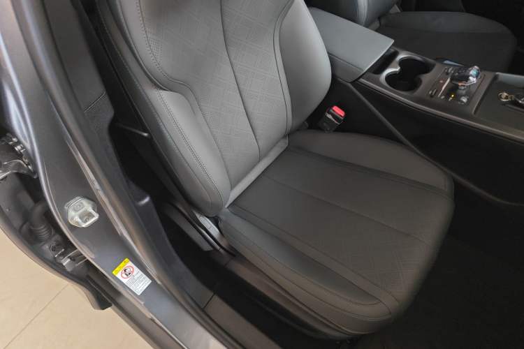 Used BYD Qin PLUS 2025 DM-i Smart Drive 55KM Leading Model
