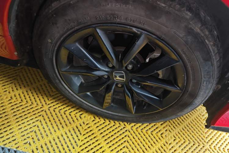 Used Honda Civic 2021 HATCHBACK 220TURBO CVT New Trendsetter
