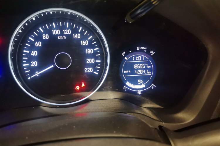 Used Honda Vezel 2015 1.8L Manual Two-Wheel Drive Elite Version
