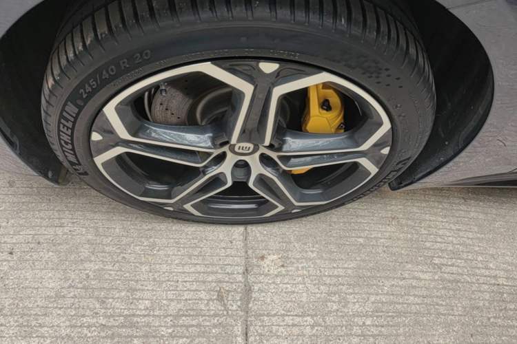 Used Xiaomi Auto SU7 2024 Rear-Drive Ultra-Long Range Advanced Pro-Level Intelligent Driving Version