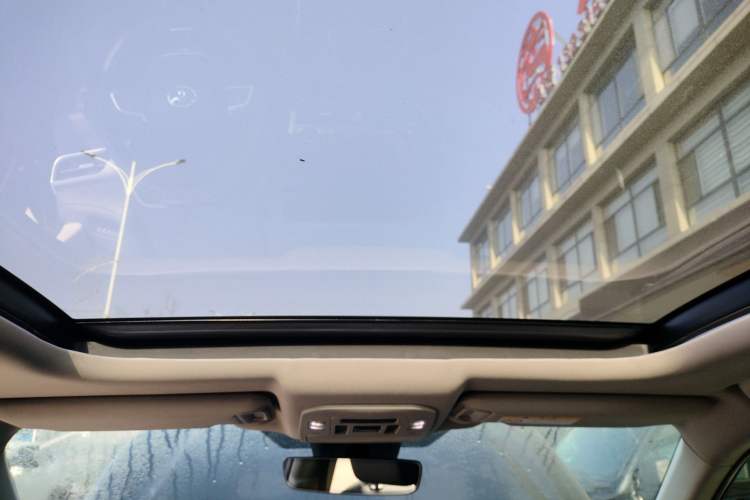 Used Toyota Highlander 2024 2.5L Smart Electric Hybrid Dual-Engine Four-Wheel Drive Prestige Version – 7 Seats
