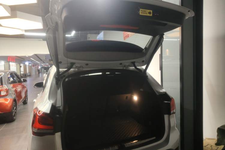 Used BMW X1 2022 sDrive25Li Leading Model
