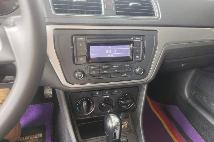 Used Volkswagen Lavida 2017 1.6L Automatic Fashion Edition
