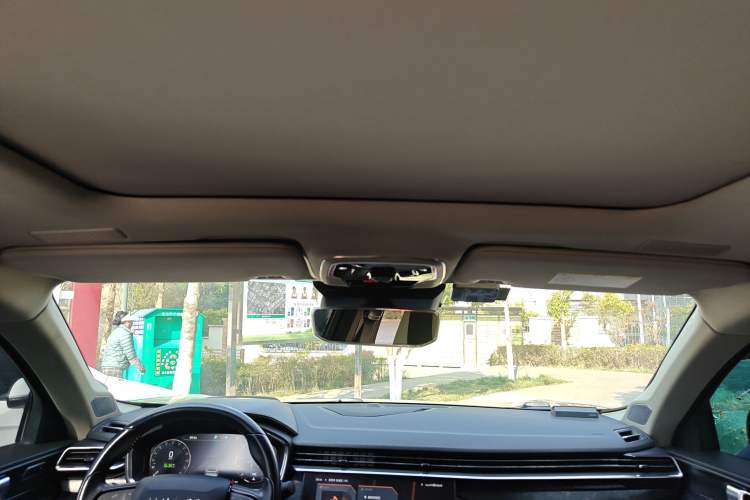 Used Lynk & Co 05 2020 2.0TD Two-Wheel Drive Shine Halo
