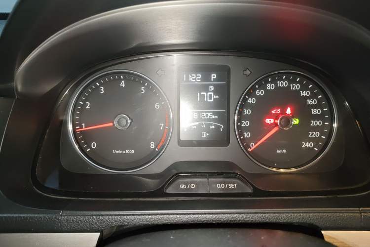 Used Volkswagen Lavida 2015 1.6L Automatic Comfort Edition