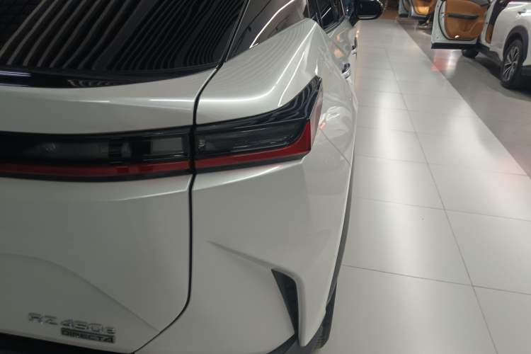 Used Lexus RZ 2023 450e All-Wheel Drive Luxury Edition