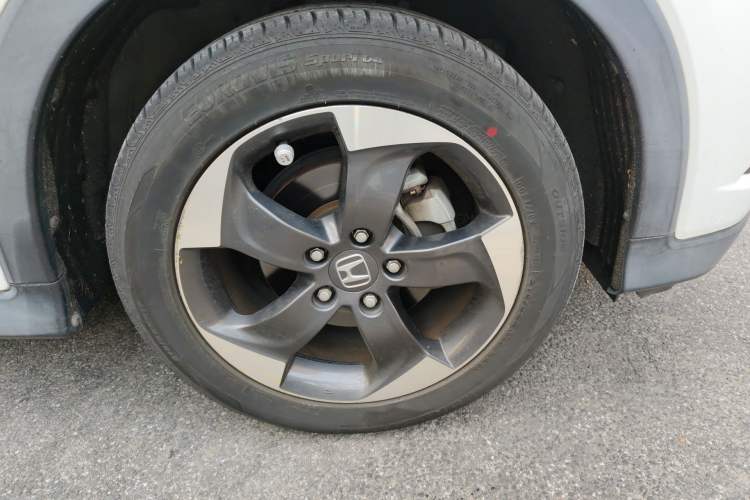 Used Honda Vezel 2017 1.8L CVT Front-Wheel Drive Pioneer Edition Right Front Wheel Hub