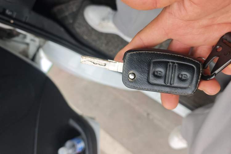 Used JMC Transit 2021 2.8T Space King Standard Version Short Wheelbase Mid-Height Roof 6-Seater Diesel Euro VI JX493