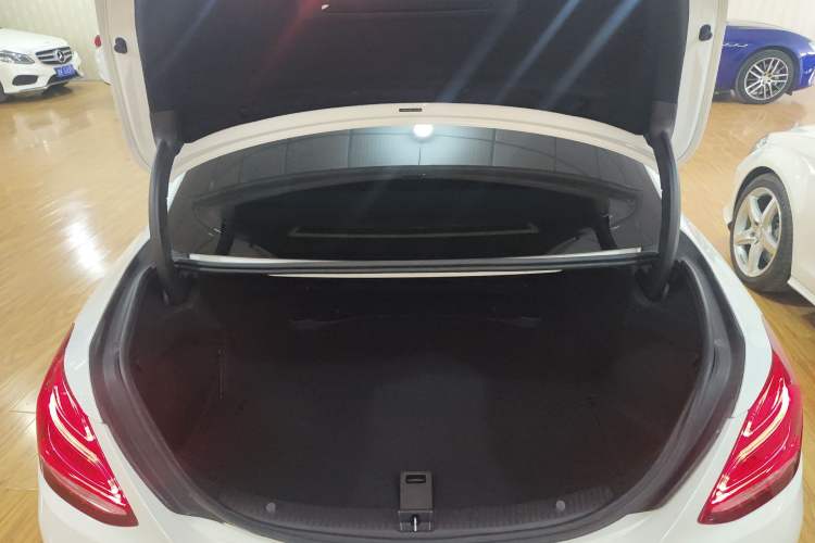 Used Mercedes-Benz C-Class 2015 Restyled C 180 L Sport Edition