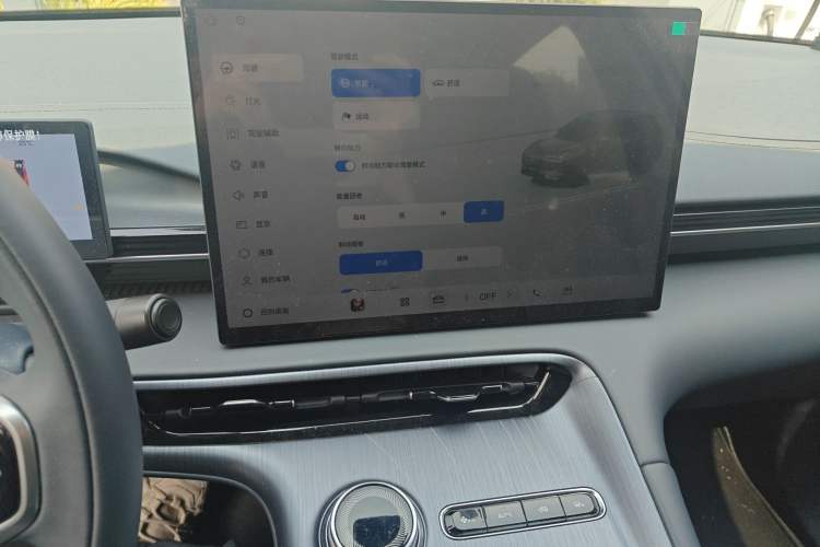 Used Geely Galaxy E5 2024 440km Exploration Version
