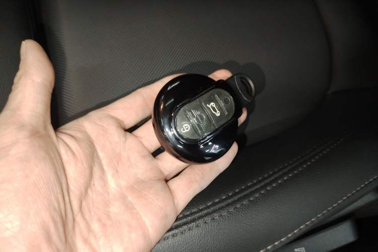 Used MINI MINI 2023 1.5T COOPER Midnight Escape Special Edition