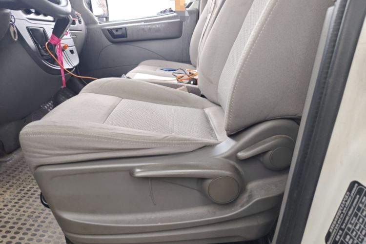 Used SAIC MAXUS Xintu V80 
