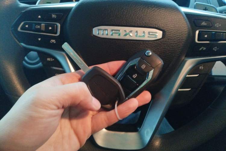 Used SAIC MAXUS G20 2023 Facelifted ES 2.0T Gasoline Automatic Value Edition
