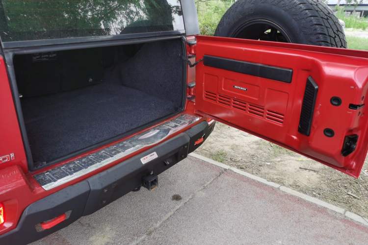 Used BAIC Off-Road BJ40 2023 2.0D Automatic Four-Wheel Drive Blade Hero Edition Adventurer Type (with Front and Rear Electronic Locks)