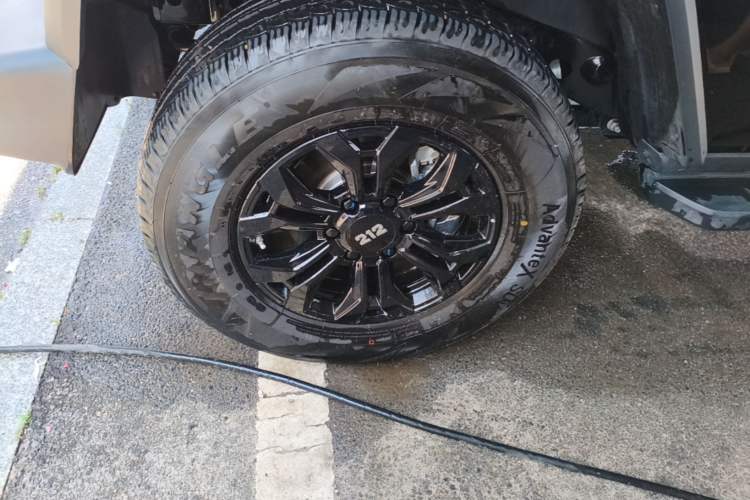 Used 212 T01 2024 2.0T Mechanic
