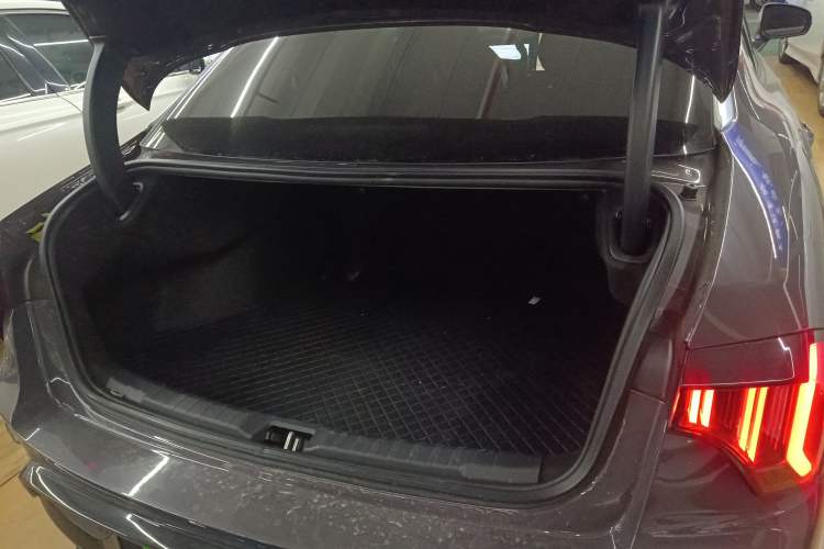 Used Lynk & Co 03 2025 1.5TD DCT Champion Edition Pro