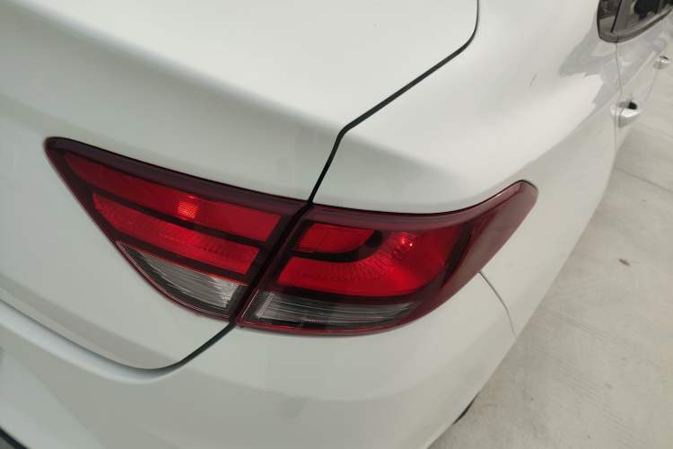 Used Hyundai Celesta 2018 1.6L Automatic GL Enjoyment Edition China VI compliant