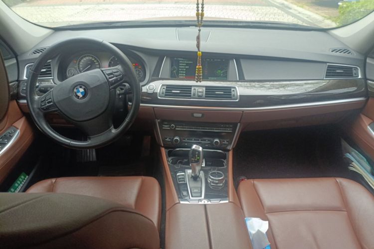 Used BMW 5 Series GT 2013 535i Elegant Edition
