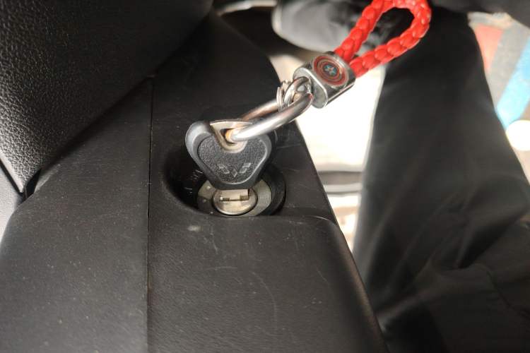 Used Wuling Zhiguang 2020 1.2L Practical Model China VI LSI
