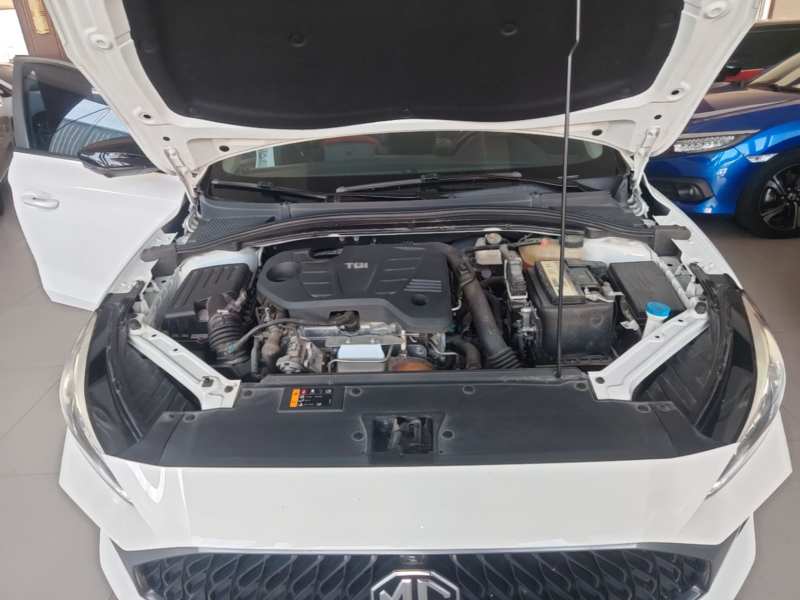 Used MG 5 2022 300TGI DCT Chao Yue Luxury Edition — 19