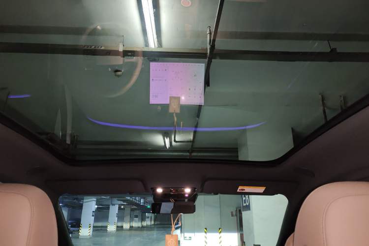 Used Li Auto Li Auto i6 2025 Model Four-Wheel-Drive Standard Type
