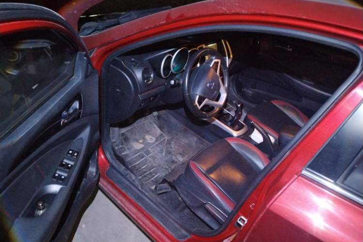 Used Changan Eado 2013 1.6L Manual Junkuo Model China IV Standard
