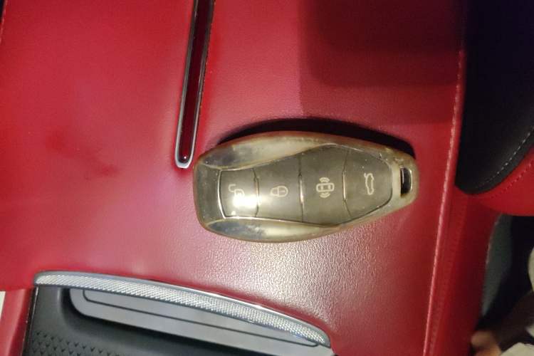 Used Hongqi HS3 2023 1.5T Two-Wheel Drive Shanwei Edition Interior 1