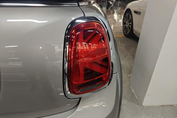 Used MINI 2023 1.5T ONE Right Rear Taillight