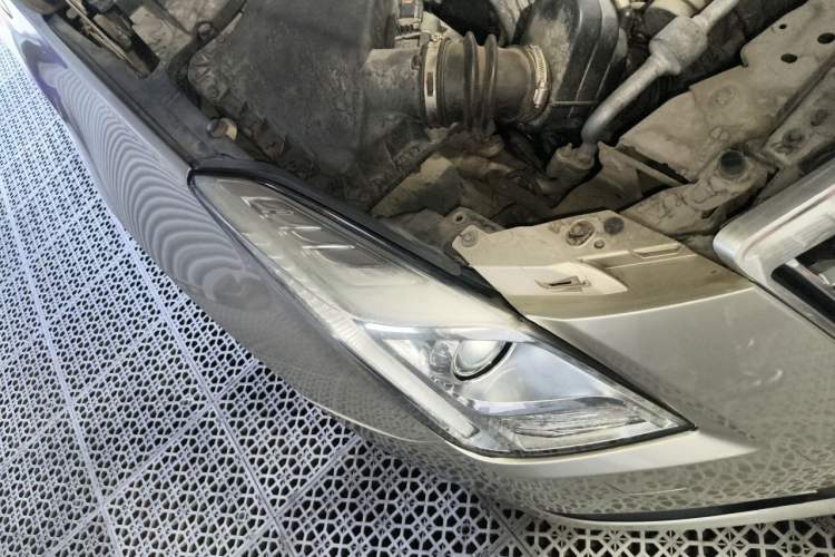 Used Cadillac XTS 2015 28T Comfort Model
