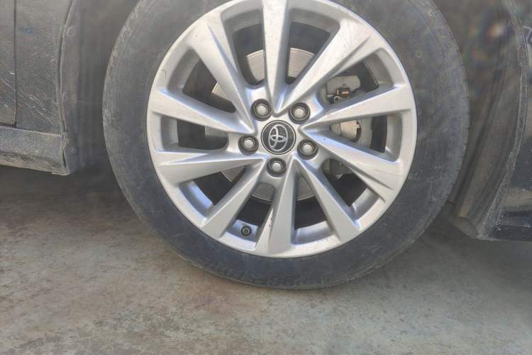 Used Toyota Camry 2021 2.0G Luxury Edition