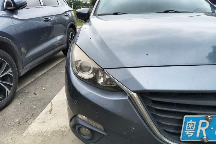 Used Mazda 3 Axela 2016 Sedan 1.5L Automatic Comfort Model Right Front Headlight