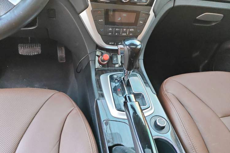 Used GAC Trumpchi GS5 2013 1.8T Automatic Two-Wheel Drive Luxury Edition