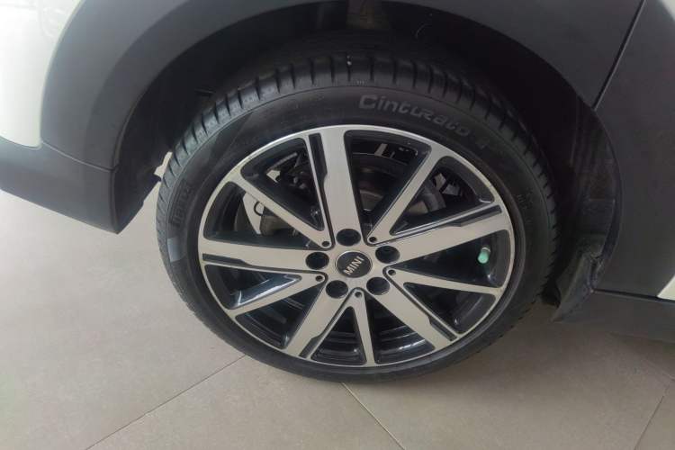 Used MINI 2023 Updated 1.5T COOPER Artist Five-Door Edition Exterior 5