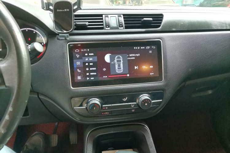 Used Qoros 5 2018 1.6T Automatic Leading Model Audio And AC Panel