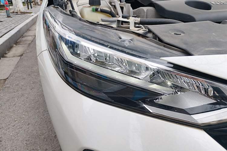Used Nissan Sylphy 2020 1.6L XL CVT Enjoyment Edition Right Front Headlight