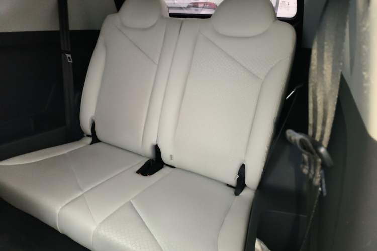 Used Chery Little Ant 2024 321km - Only Love Edition